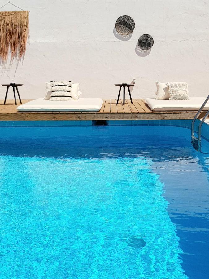 Mira Living Concept Suites Adults Only Kokkini Hani Eksteriør billede