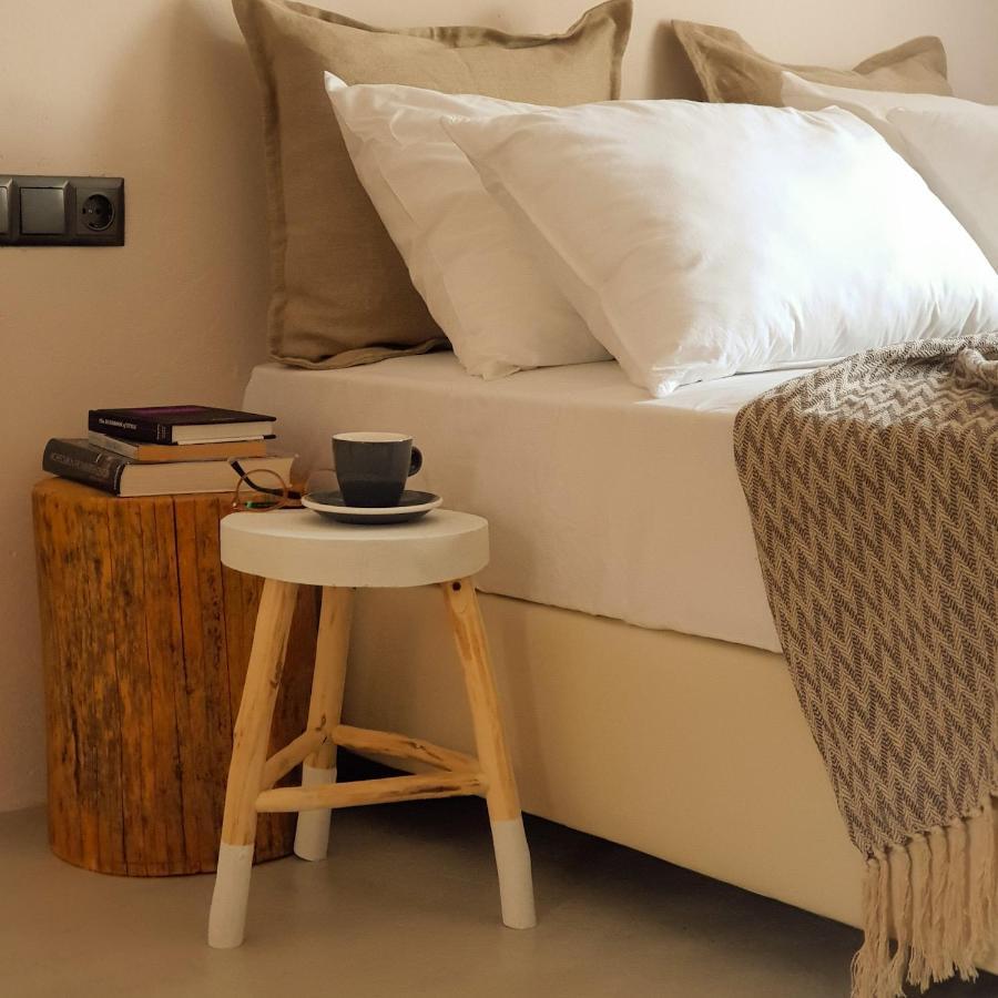 Mira Living Concept Suites Adults Only Kokkini Hani Eksteriør billede