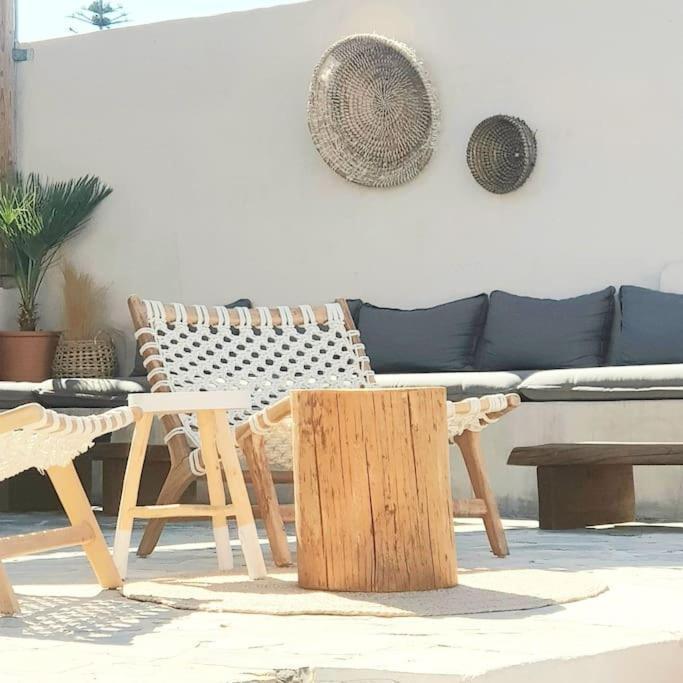 Mira Living Concept Suites Adults Only Kokkini Hani Eksteriør billede