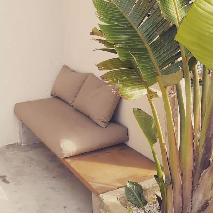 Mira Living Concept Suites Adults Only Kokkini Hani Eksteriør billede